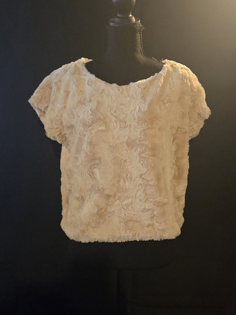 Maeve Plush Short-Sleeve Faux Fur Top in Creamy Beige